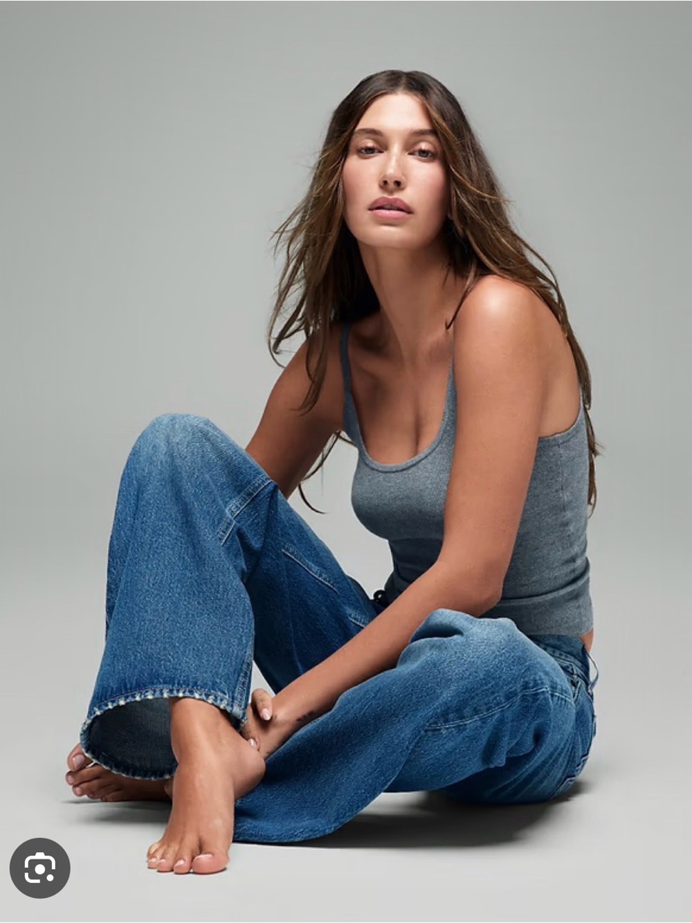 Hailey Bieber Low Rise Loose Jeans in Light Indigo